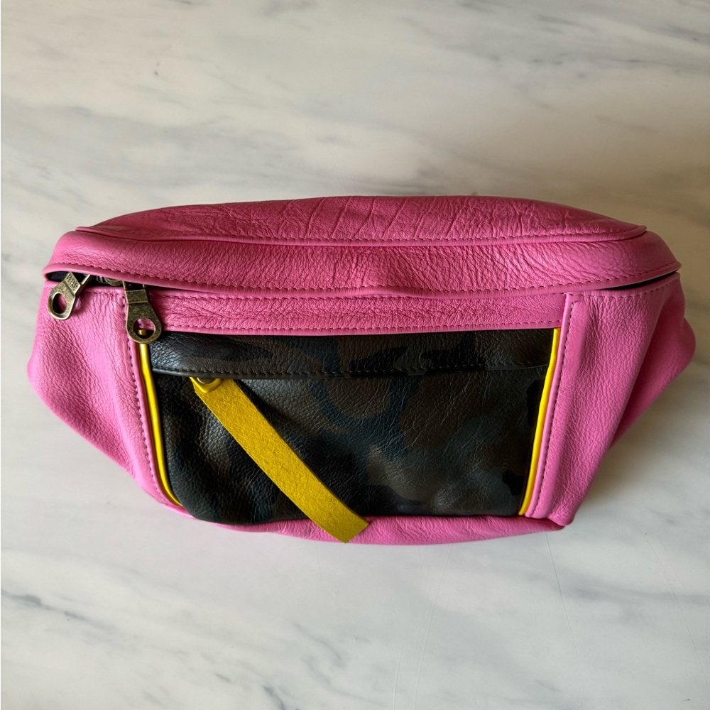 Parker Thatch Sling Crossbody Bag